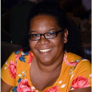 Meet your Posher, Tanisha